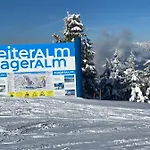 By Reiteralm -ski In Out * Schladming