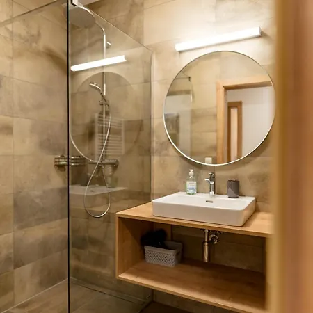 By Reiteralm -ski In Out Daire *