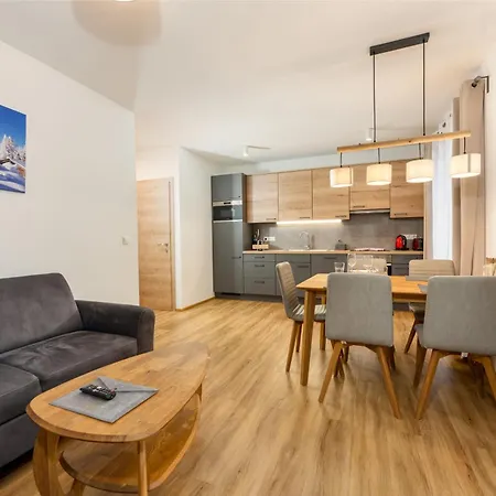 By Reiteralm -ski In Out Schladming