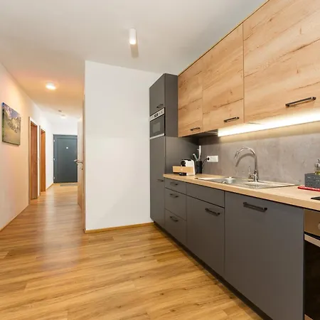 By Reiteralm -ski In Out Apartmán Schladming