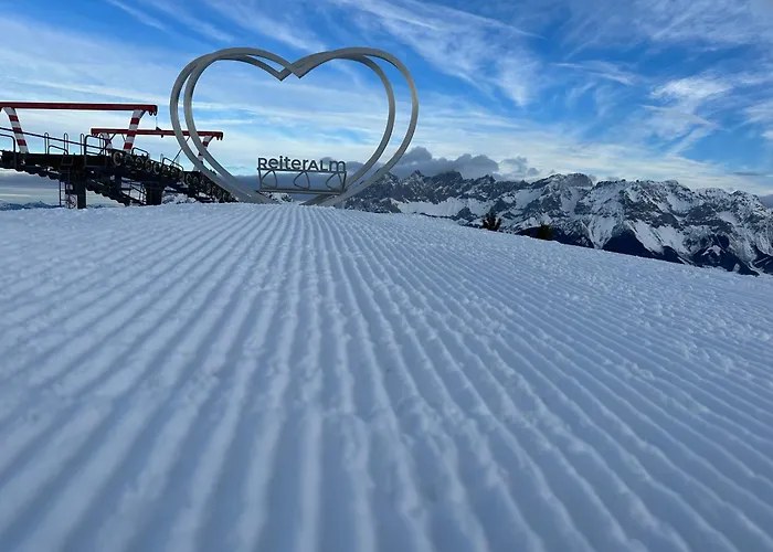 By Reiteralm -ski In Out * Schladming