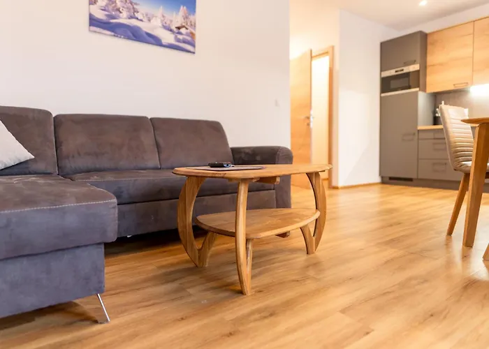 Apartment By Reiteralm -ski In Out